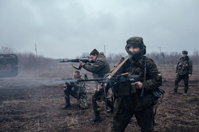 Возле Луганского произошло столкновение украинских военных с боевиками