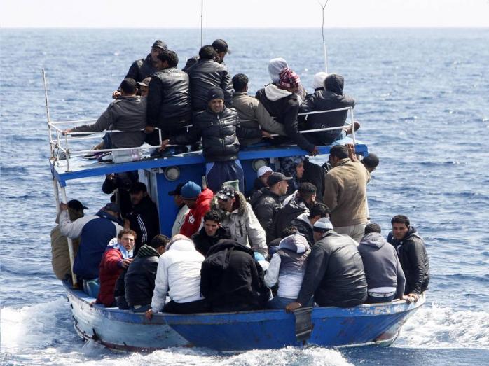 Європол: Контрабандисти заробили на мігрантах до 6 млрд доларів