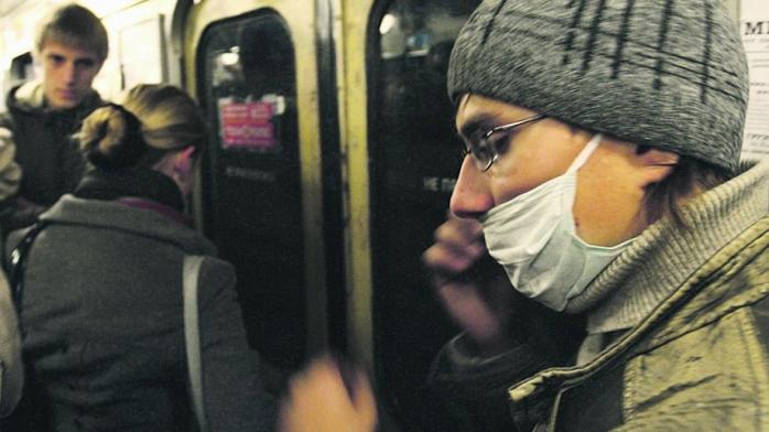 У Києві через грип громадський транспорт оброблятимуть спецрозчинами