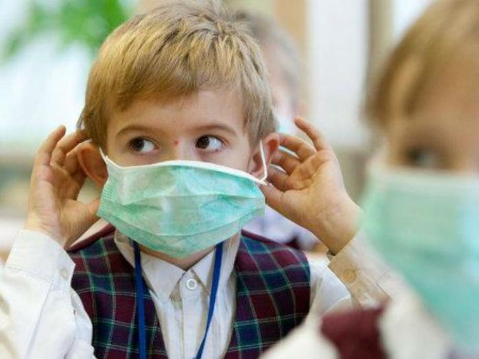 Эпидемия гриппа: в киевских школах продлили карантин