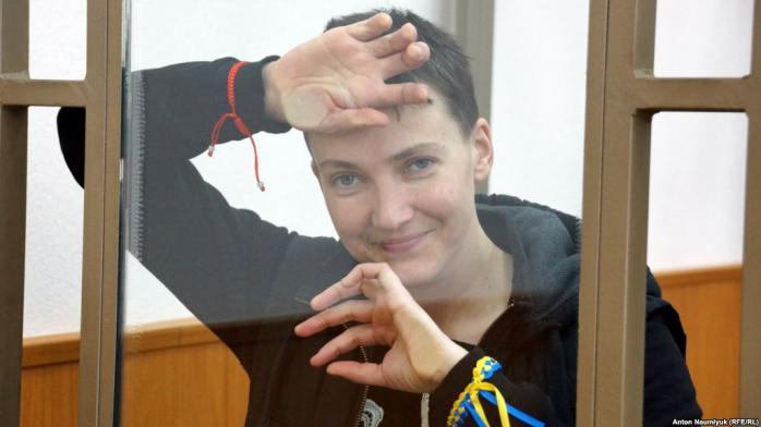 Суд над Савченко: Надежда продолжает давать показания (ФОТО)