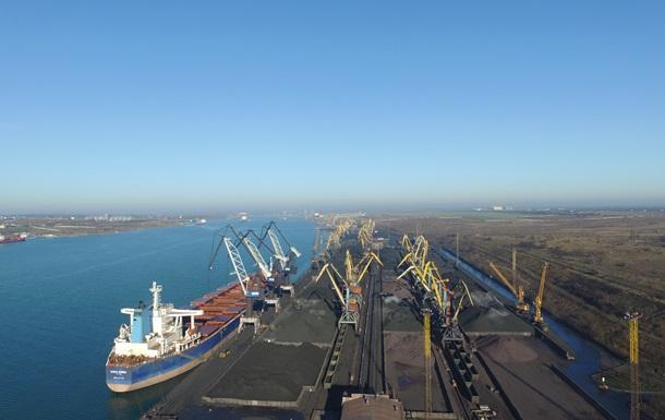 До одеського порту заходить корабель із африканським вугіллям — Демчишин