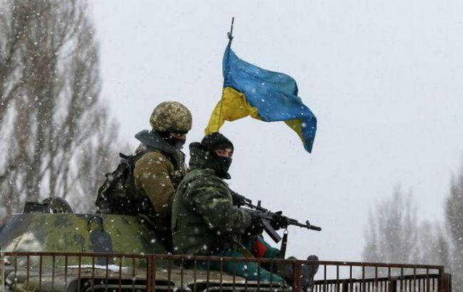 Українські військові підірвалися на розтяжці біля Донецького аеропорту, є загиблий