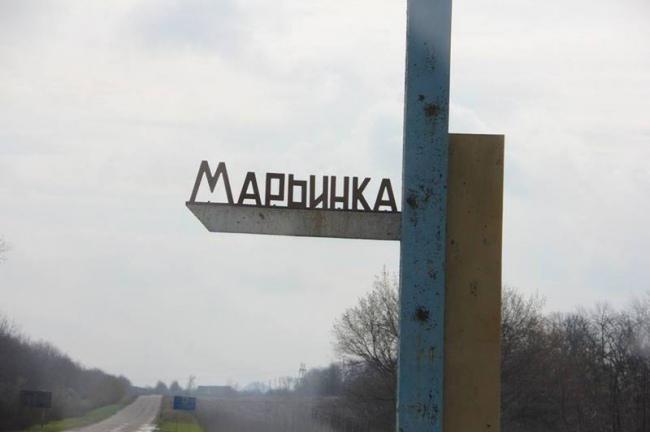 Турчинов пригрозил закрыть КПП возле Марьинки