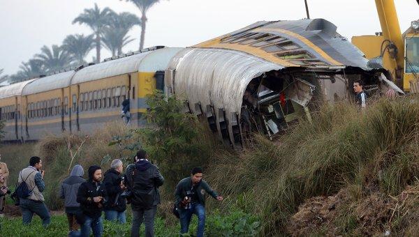В Єгипті в залізничній аварії травмовано понад 100 осіб