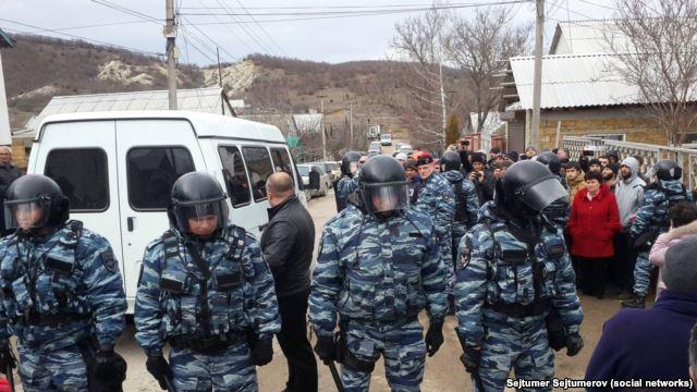 Четверых задержанных в Крыму крымских татар арестовали до 8 апреля