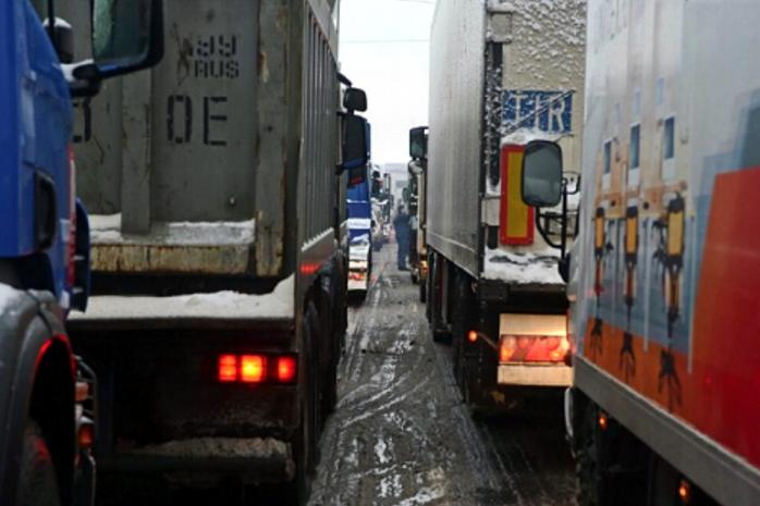 Минтранс РФ отправил в Украину первую партию украинских грузовиков