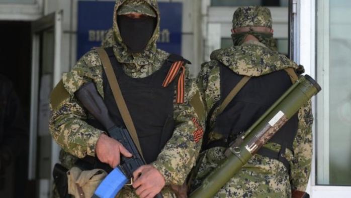Боевики обстреливают украинские позиции на донецком направлении — пресс-центр АТО