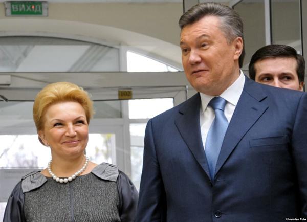 ЕС продлил санкции против беглого Януковича и пожалел Богатыреву