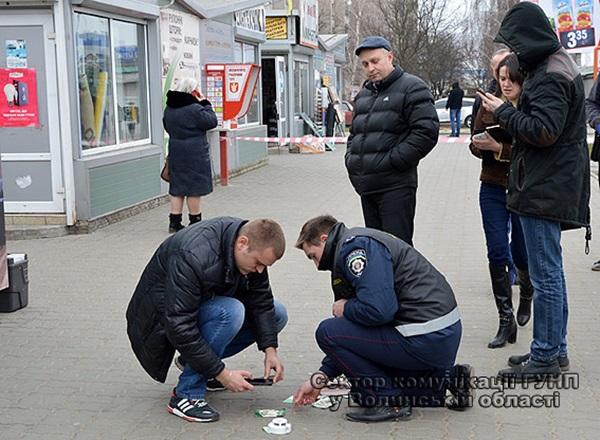 У Луцьку чоловік погрожував підірвати банк і спалив офісний комп’ютер (ФОТО)