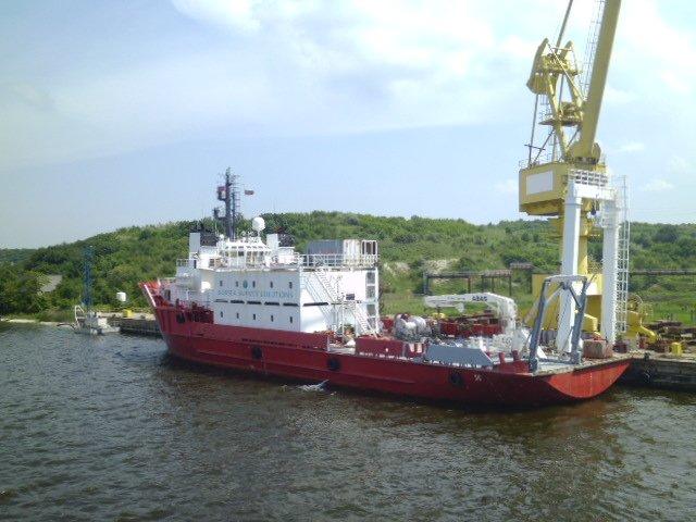 Унікальне судно «Іскатель» розпочало пошук нафтогазових родовищ у Чорному морі