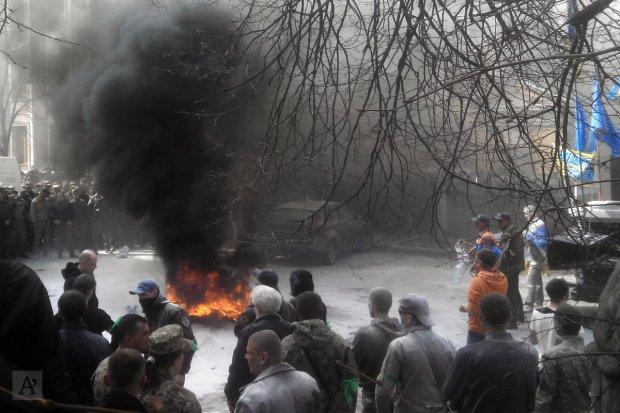 У Нацгвардії стверджують, що сутичок під Адміністрацією президента немає