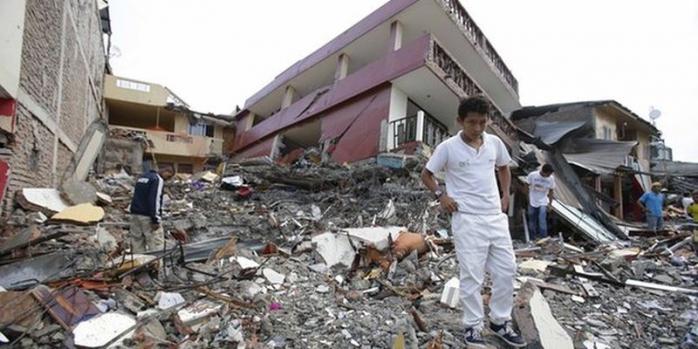Число жертв землетрусу в Еквадорі перевищило 400 людей