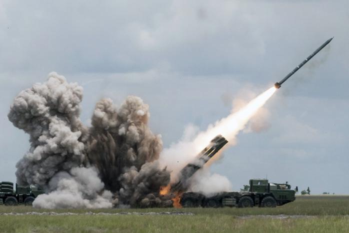 В Луганске миссия ОБСЕ посчитала «Грады», «Гвоздики» и танки боевиков