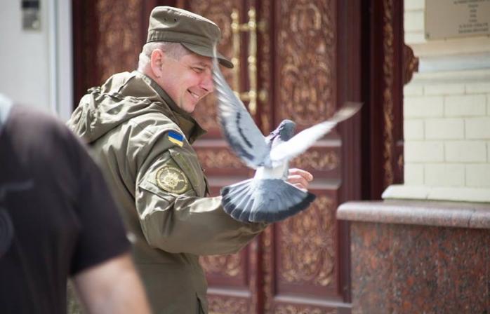Порошенко подписал закон об усилении соцзащиты военнослужащих и их семей