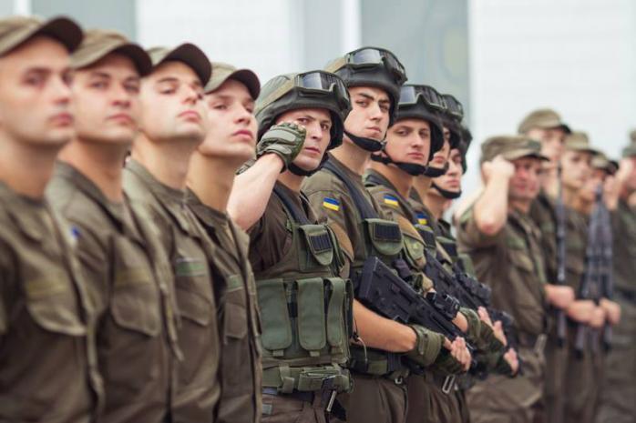 Сегодня в Украине стартует военный призыв на срочную службу