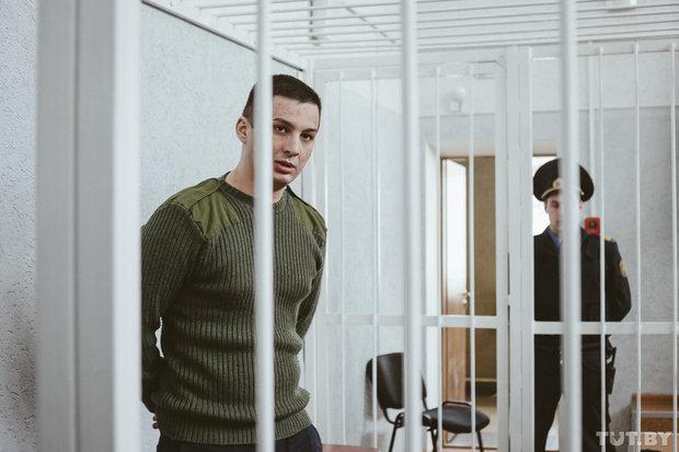 Белорус, задержанный со «справкой» «Правого сектора» об участии в АТО, получил 5 лет тюрьмы