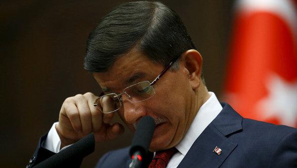 Давутоглу подал в отставку с поста премьер-министра Турции
