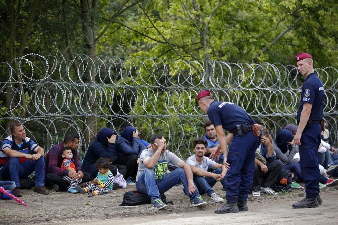 Словенія прийняла перших мігрантів з Сирії та Іраку в рамках квот на розселення