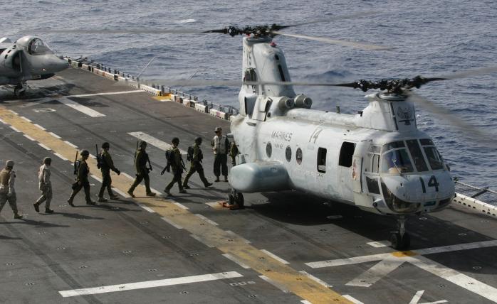 Пентагон увеличит количество морского спецназа в Болгарии