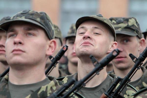 Не справились с мобилизацией: Генштаб уволил 12 областных военкомов