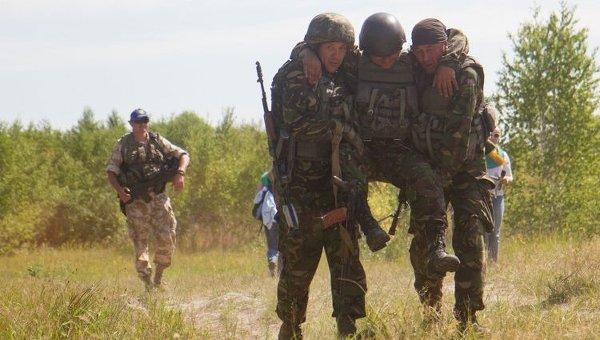 Боевики за сутки подстрелили восьмерых бойцов АТО
