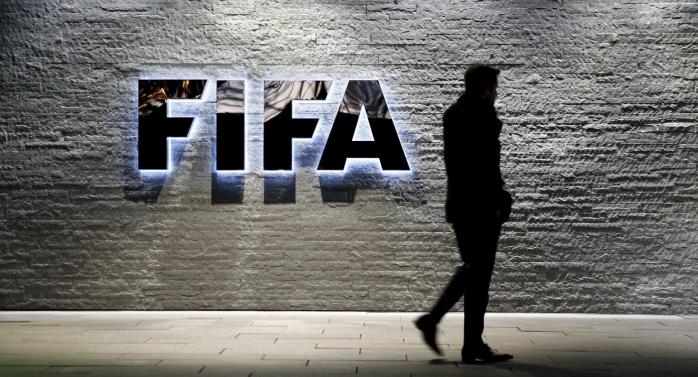 Швейцарську штаб-квартиру ФІФА обшукали, вилучено документи