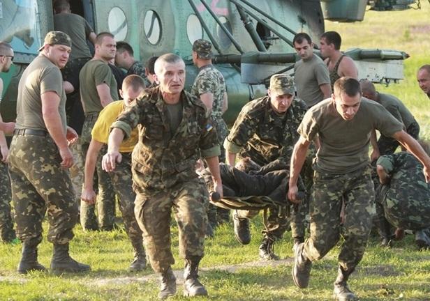 В зоне АТО возросло число раненых бойцов ВСУ, среди боевиков есть погибшие