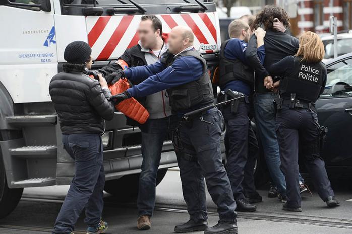 Антитерор у Бельгії: спецслужби схопили 12 підозрюваних у підготовці нових атак