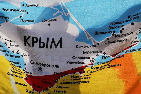 Президент инициирует внесение изменений в Конституцию Украины о статусе Крыма
