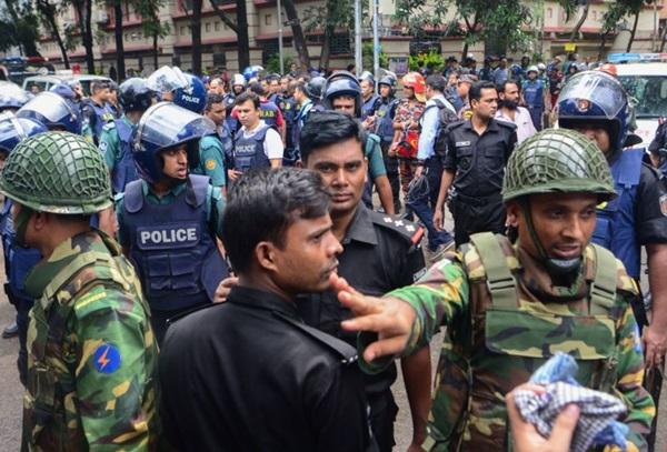 В Бангладеш заявляют, что теракт совершили не боевики «Исламского государства»