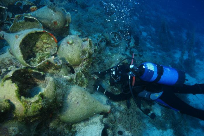 В Эгейском море обнаружены 23 корабля, затонувшие в разные эпохи (ФОТО)
