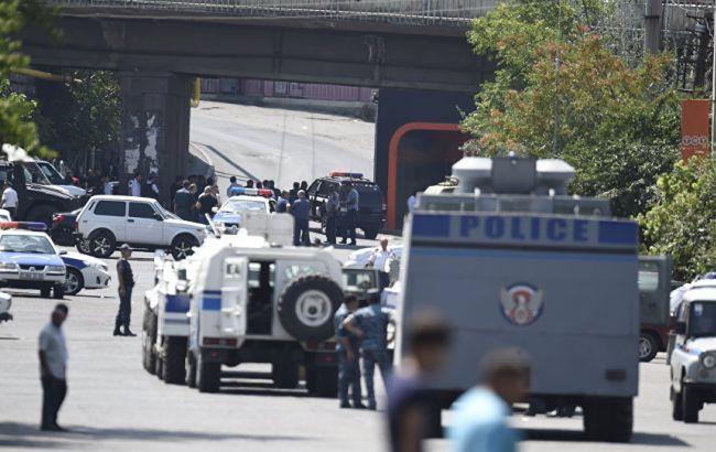 Захоплення будівлі поліції у Єревані: оприлюднено відео з місця подій