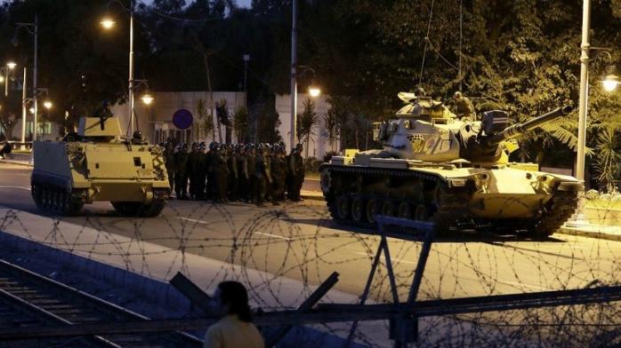 В Турции задержан военный советник Эрдогана