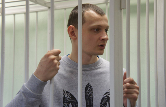 Апеляційний суд залишив азовця Краснова під арештом