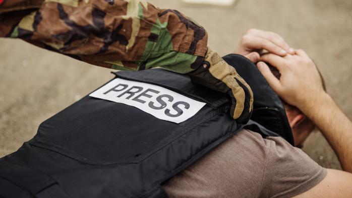 Суди розглянуть 10 справ щодо перешкоджання роботі журналістів, в тому числі беркутівцями