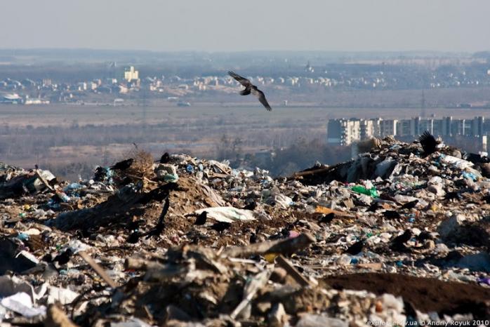 Київ більше не приймає львівське сміття