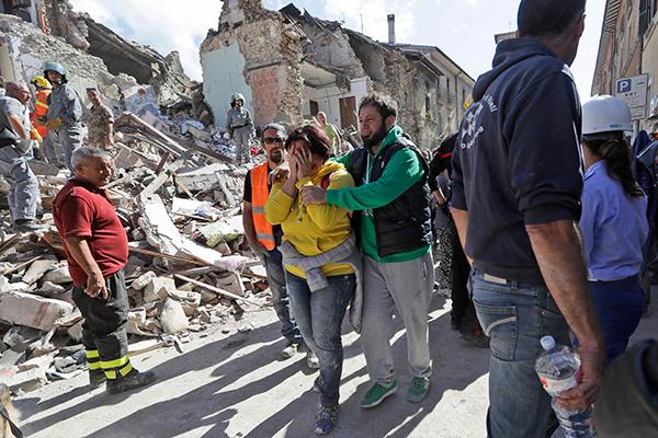 Кількість жертв землетрусу в Італії досягла 281
