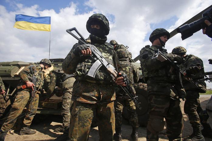 Украина наращивает военную группировку на востоке и юге — Минобороны