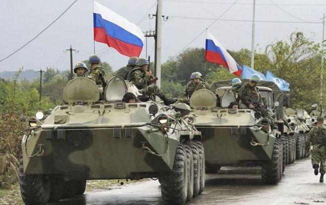 На Донбасс переброшены 450 российских военных