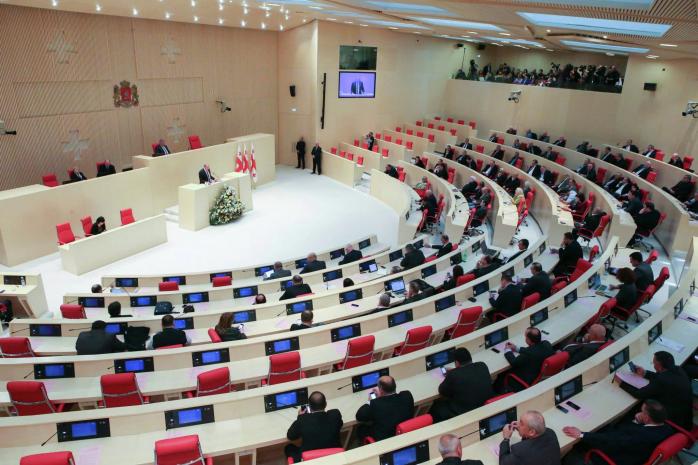 В парламент Грузии прошли три партии