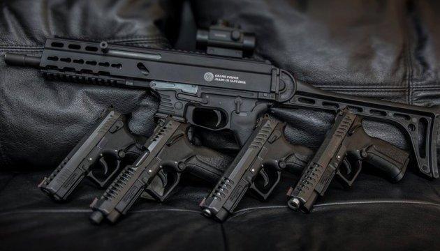 В Україні вироблятимуть словацькі пістолети