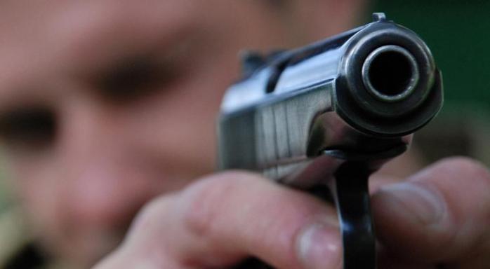 Двох людей застрелили біля кафе в Мелітополі