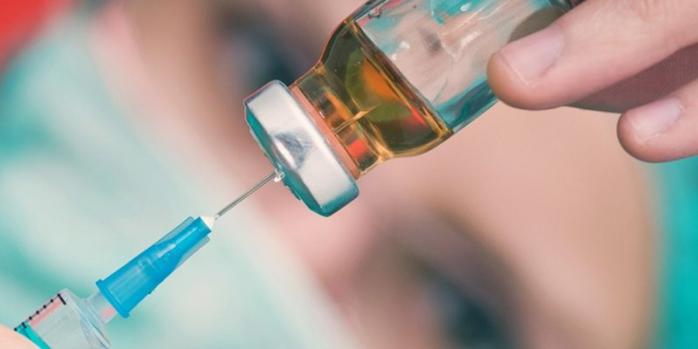 В Украину завезли два вида вакцин против гриппа