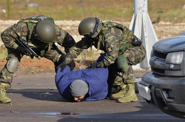 У Москві та Петербурзі схопили прибічників ІДІЛ, які готували теракти — ФСБ