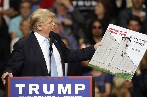 Трамп підтвердив намір відгородитися від Мексики стіною