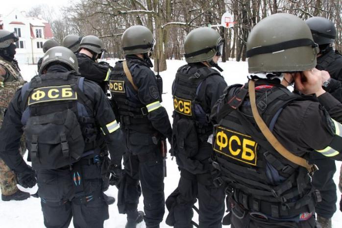 ФСБ задержала боевиков, готовивших теракты в Ингушетии и Москве (ВИДЕО)