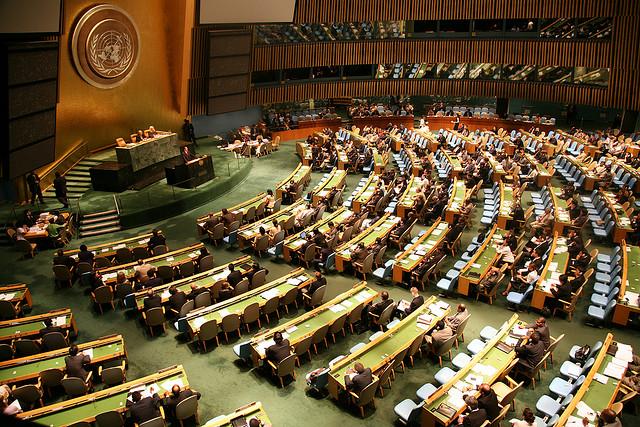 В ООН приняли резолюцию о нарушениях прав человека в Крыму (ФОТО)