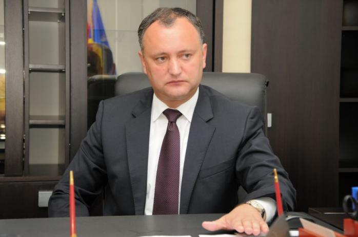 ЦИК Молдовы официально признал победу Додона на выборах президента