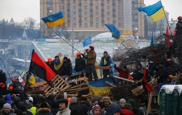 На Майдане в Киеве началось вече по случаю годовщины Революции (ТРАНСЛЯЦИЯ)